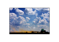 06_tractor-16x24