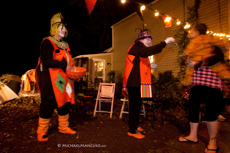 Zenfolio Halloween on Thompson Street in