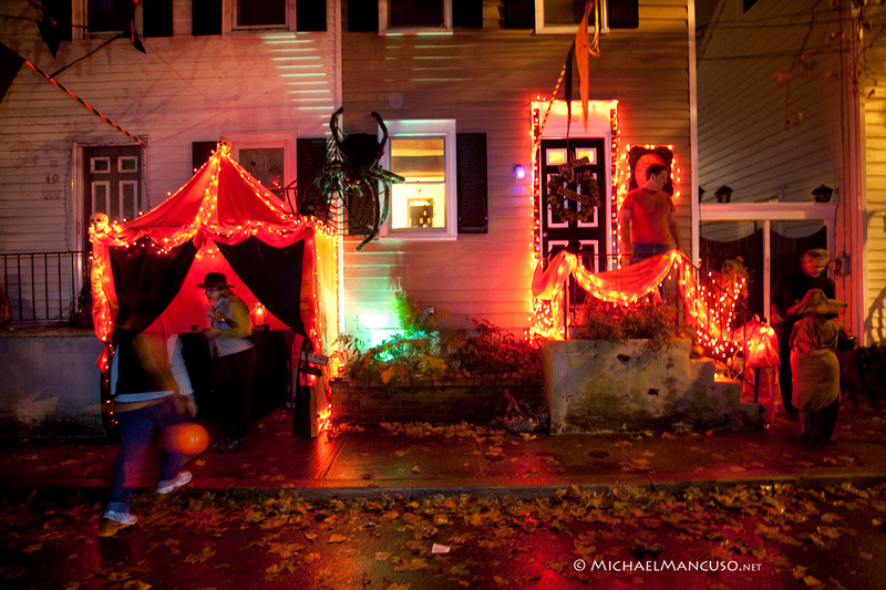 Zenfolio Halloween on Thompson Street in